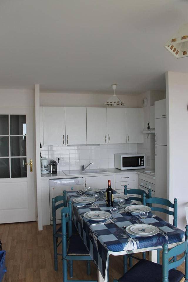 Foto 10 von 19: One-Bedroom Apartment
