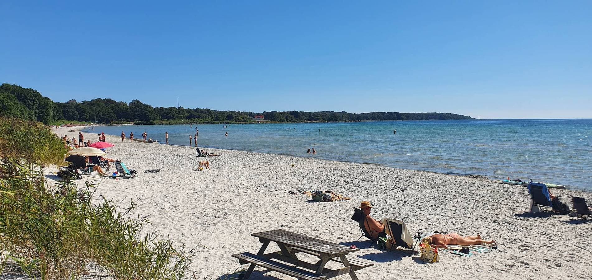 Foto 3 von 9: Herrlicher Sommerort direkt am Strand!
