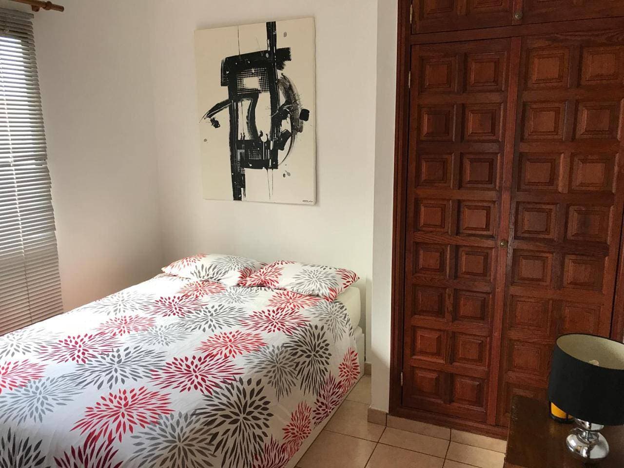 Foto 9 von 16: Teleworking Panoramablick Neuwertig Grosse Wohnung