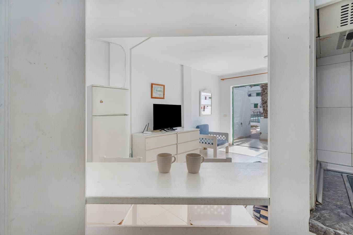 Foto 9 von 24: Ferienwohnung 'Alondras E107' mit Meerblick, Gemeinschaftspool und WLAN