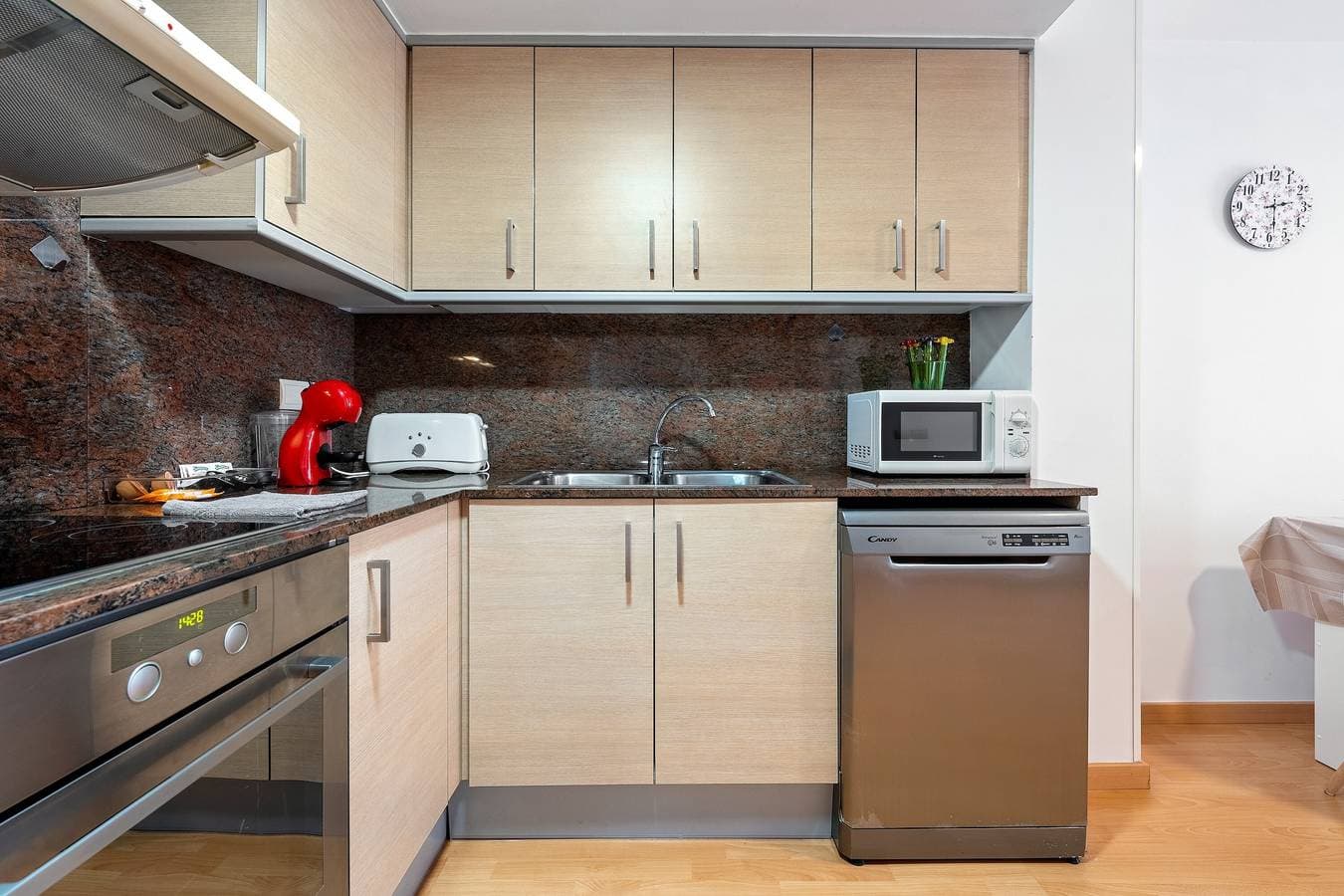 Foto 6 von 24: Ferienwohnung 'Canana De Vega' mit Balkon, WLAN und Klimaanlage