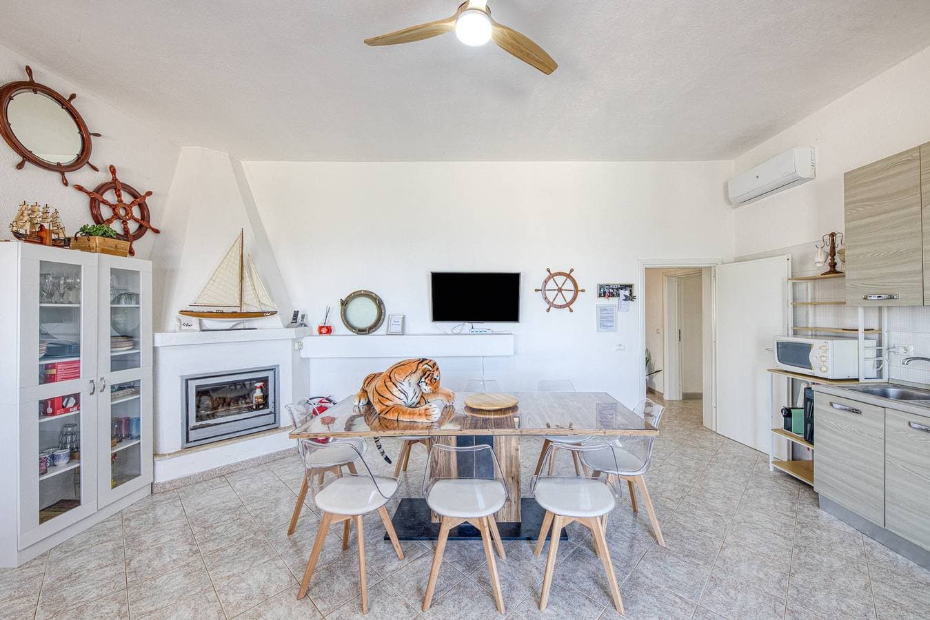 Foto 8 von 39: Villa Rusciu de lu mare superior – Pool, Meerblick, 4 Schlafzimmer, Strandnähe
