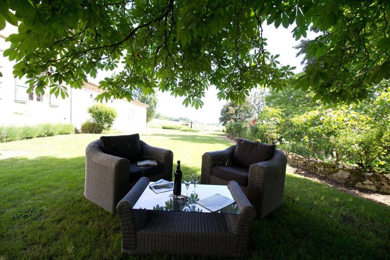 Foto 3 von 22: Suite with Garden View