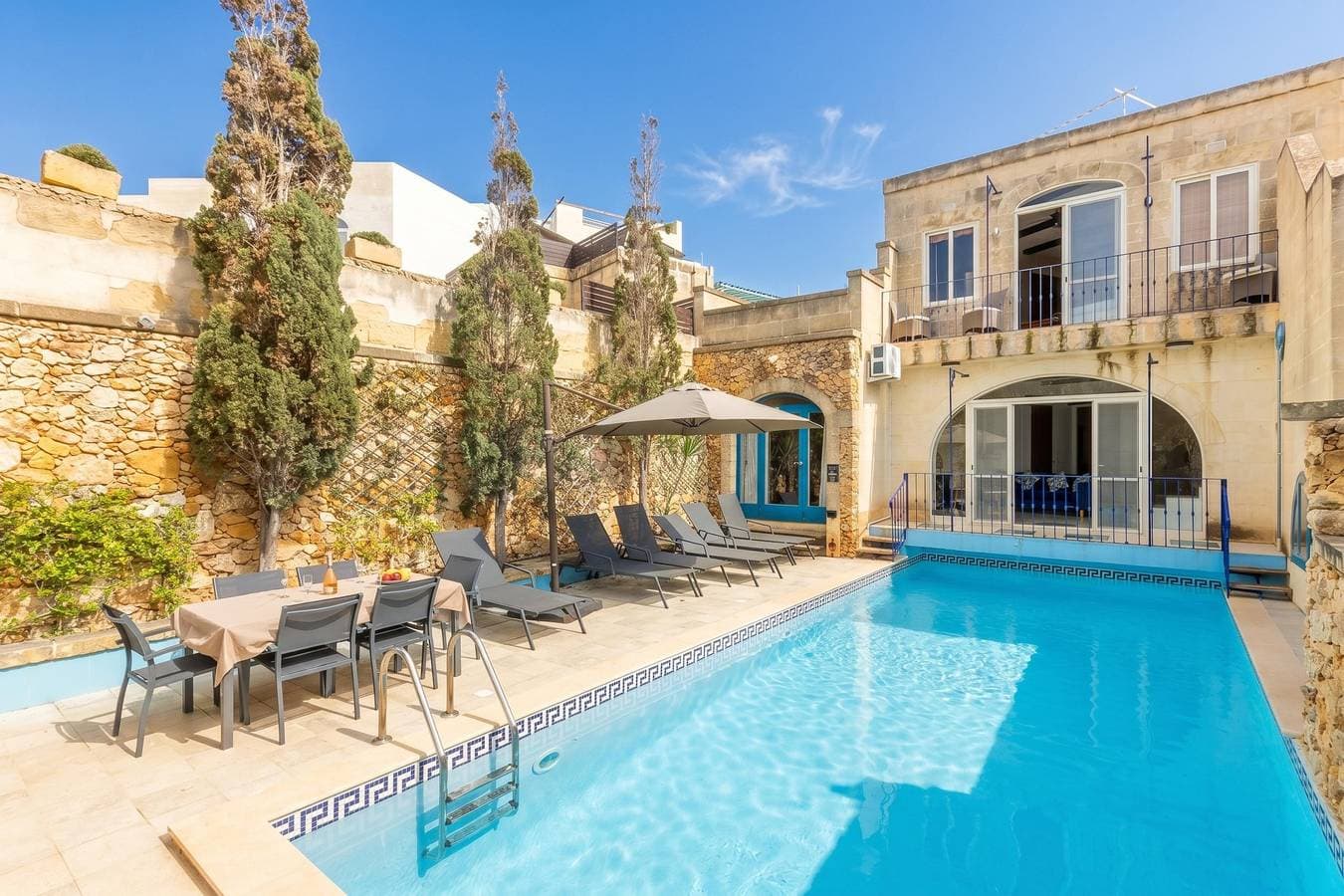 Dionisia Gozitan Villa and Pool 1