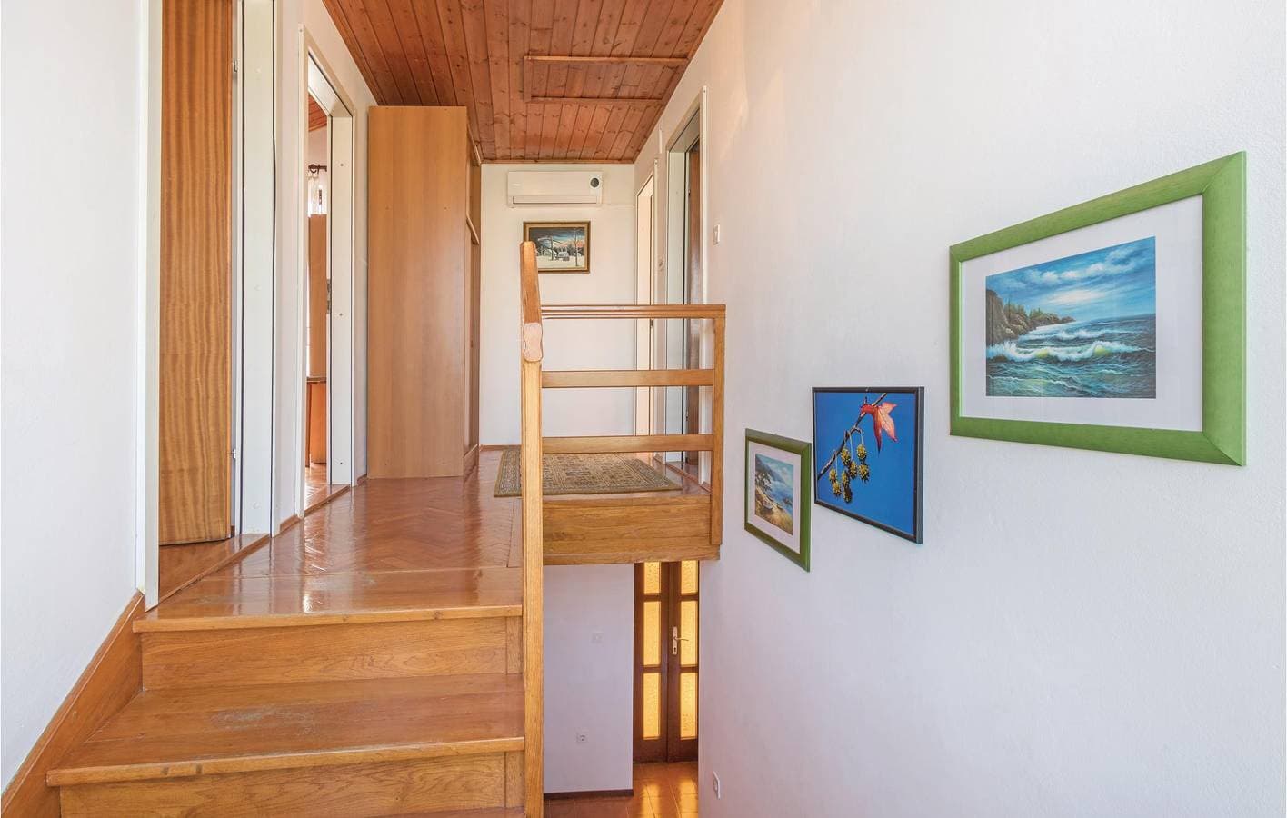 Foto 11 von 36: Gemütliche 2-Zimmer-Wohnung mit Pool und Terrasse, 800 m vom Strand Pomer entfernt