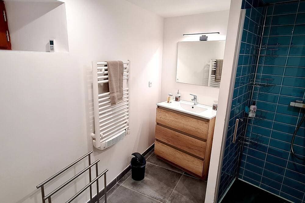 Foto 10 von 30: Gîte la Cardabelle -Gîte-Ensuite mit Bad