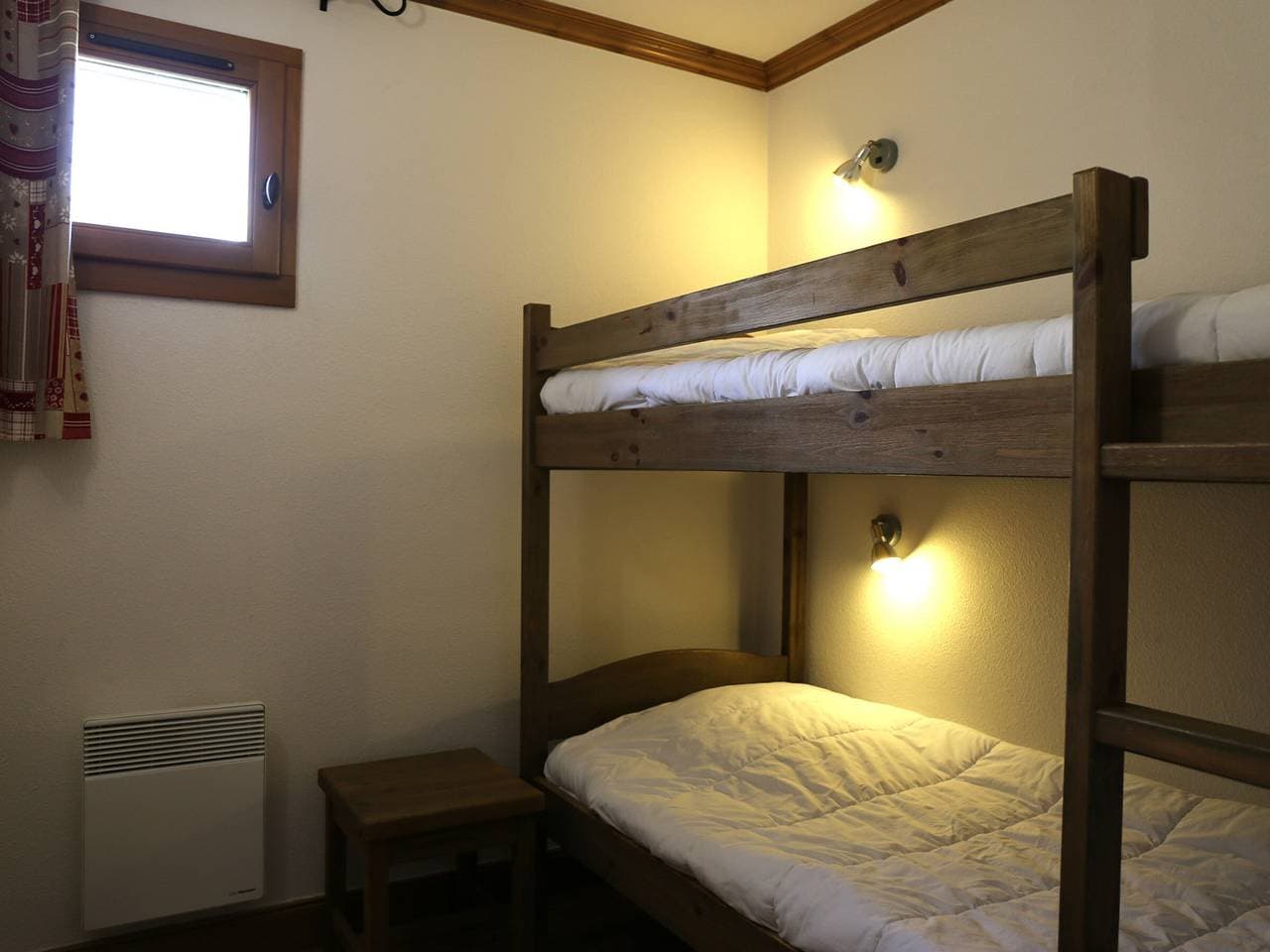 Foto 5 von 16: Geräumige Wohnung 6 Pers, Balkon, WIFI