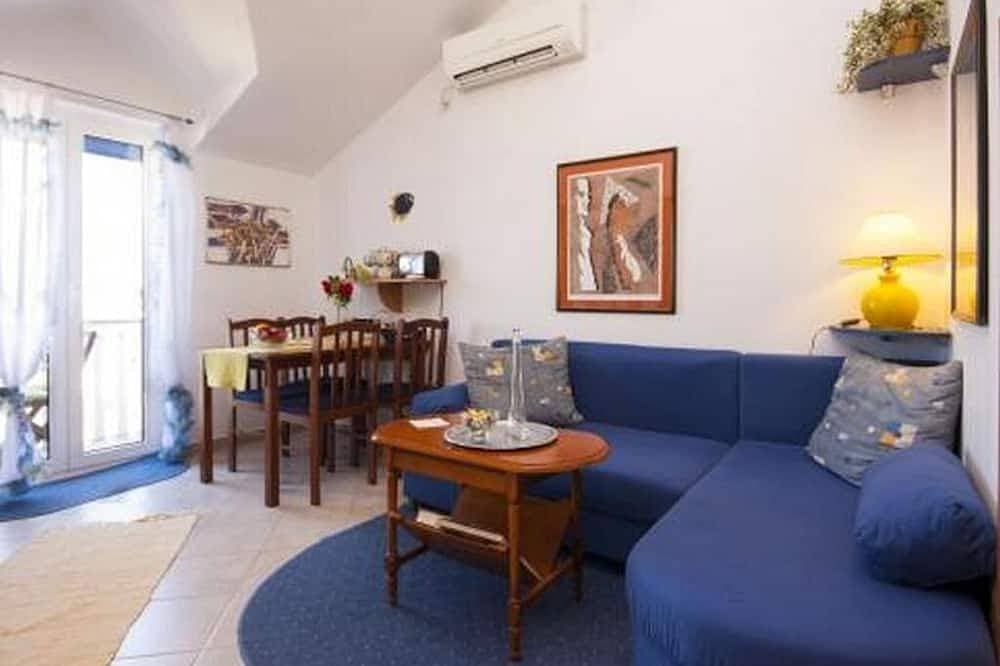 Foto 5 von 9: 1-Zimmer-Ferienwohnung am Strand Krapanj, Sibenik