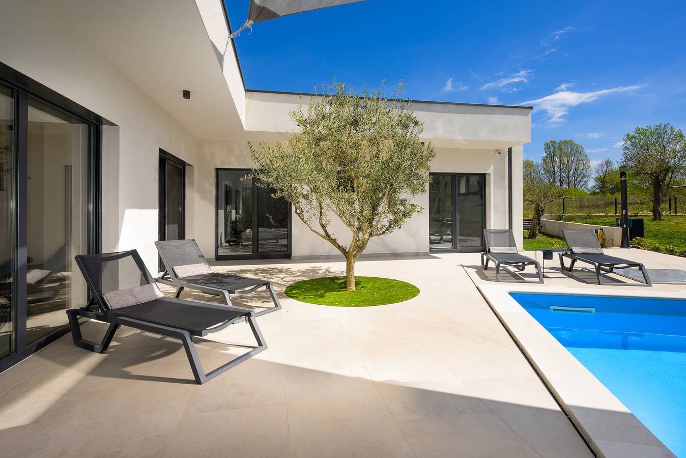 Foto 5 von 52: Villa Lim Silent