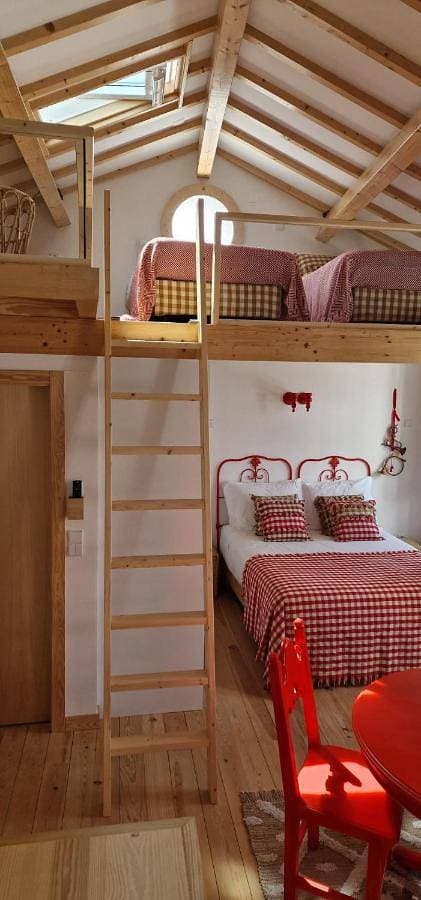 Foto 5 von 7: Queen Room with Two Queen Beds