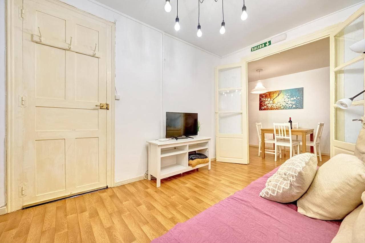 Foto 5 von 28: Two-Bedroom Apartment