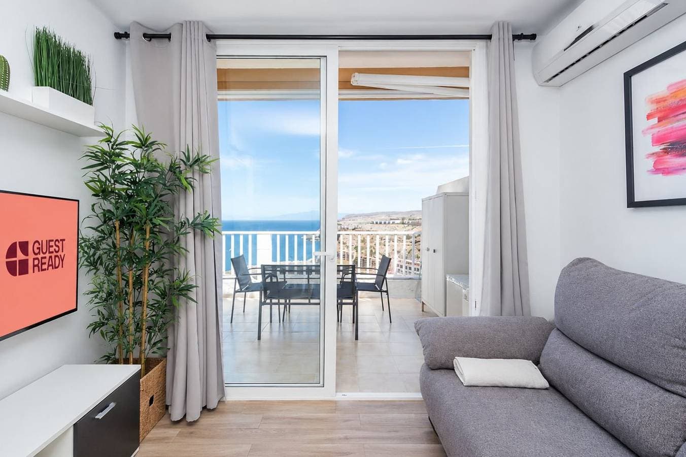 Foto 8 von 33: Ferienwohnung für 3 Personen mit Balkon