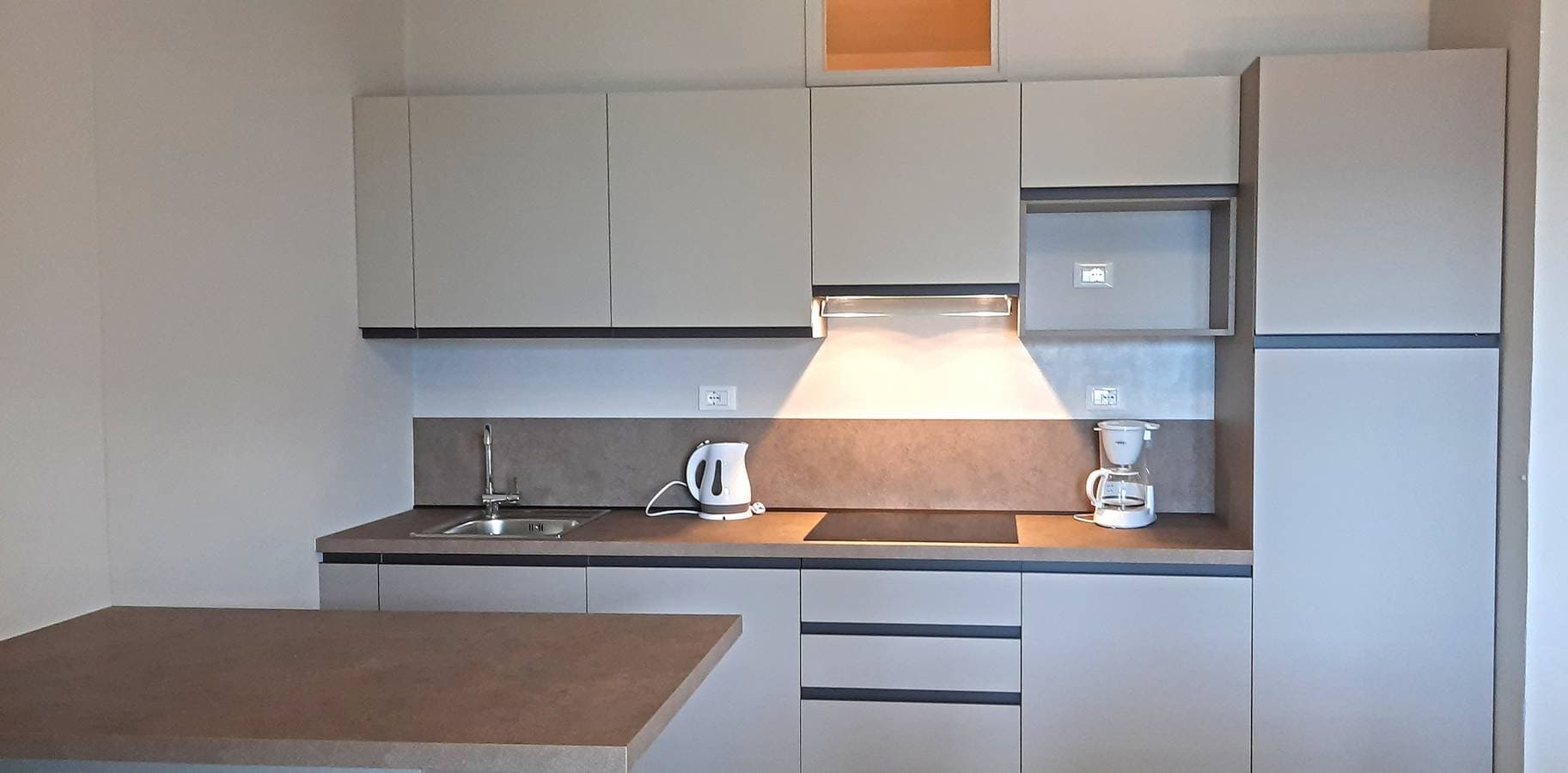 Foto 7 von 26: Appartamento 105 Benaco