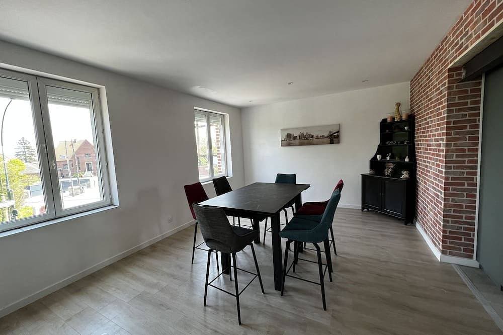L'aurélia, Spacieux Duplex Climatisé 1