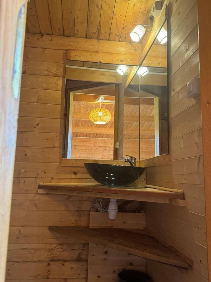 Foto 4 von 7: Tent