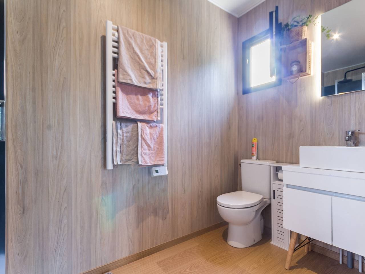 Foto 7 von 15: Charmante cabane calme avec piscine privative chauffée, à deux pas de Clisson et Nantes