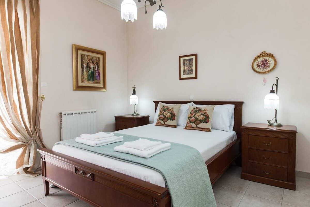 Foto 13 von 60: Sophisticated 2-Bedroom Retreat in Petroupoli