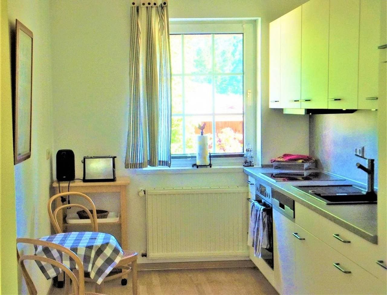 Foto 12 von 18: Reetdach - Ferienwohnung " Spann mol ut " bei Binz