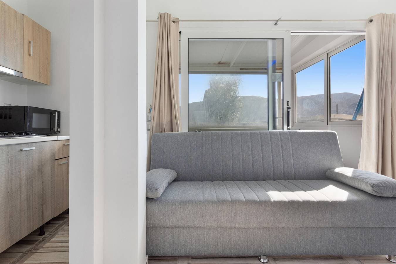 Foto 5 von 29: Einzimmerwohnung "Villa Dionysia S3" in Strandnähe mit Gemeinschaftspool und WLAN