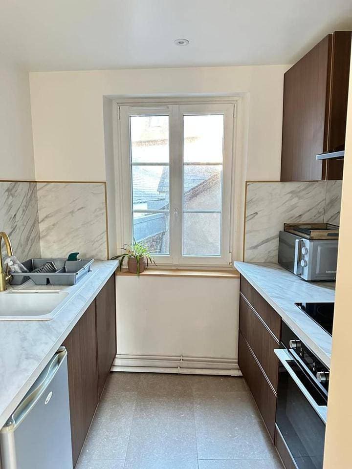 Foto 7 von 18: One-Bedroom Apartment with City View