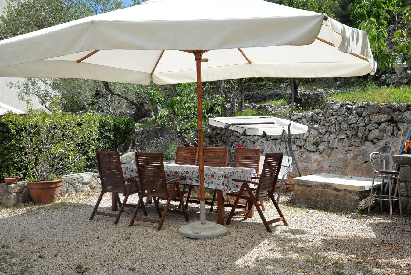Foto 6 von 30: 1-Zimmer-Ferienwohnung mit Terrasse und Meerblick Cres A-7876-c