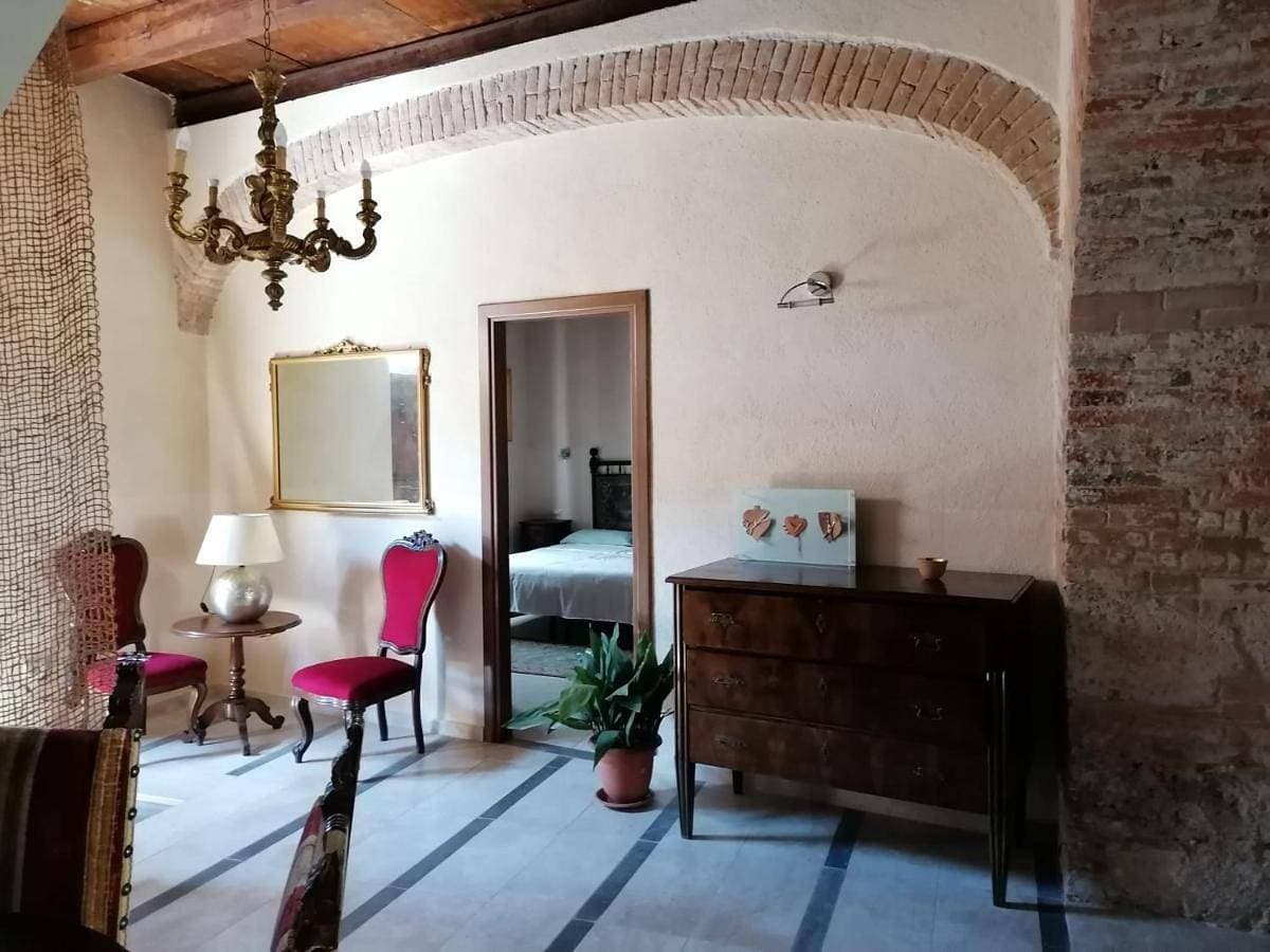 Foto 4 von 24: Two-Bedroom House