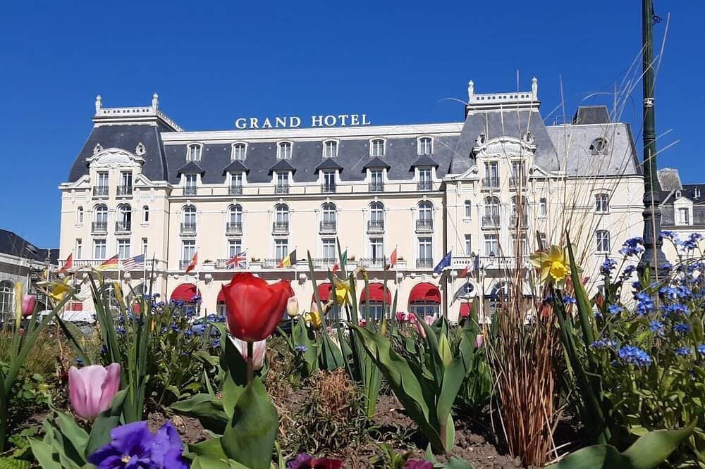 Foto 10 von 29: Cabourg - Komfortable Wohnung 1 / 6pers WIFI in Rdj mit Terrasse 100m Strand