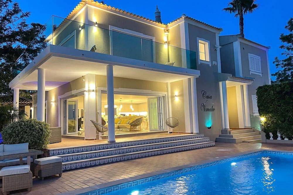 Luxury Villa Set In Its Own Grounds, 4 Bedroom 4 Bathroom With Heated Pool, 1