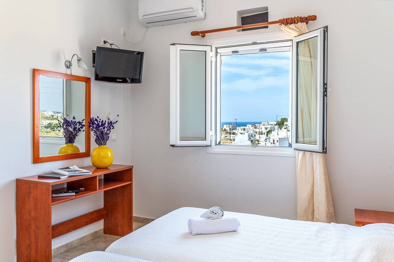 Foto 13 von 26: Ferienhaus 'Anemologio 303 Tinos' mit Meerblick, WLAN und Klimaanlage