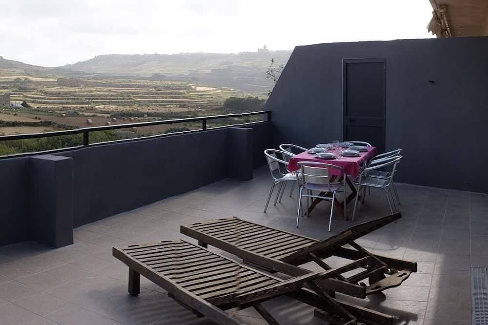 Foto 12 von 12: Große Meer Penthouse mit atemberaubender Aussicht auf die Landschaft