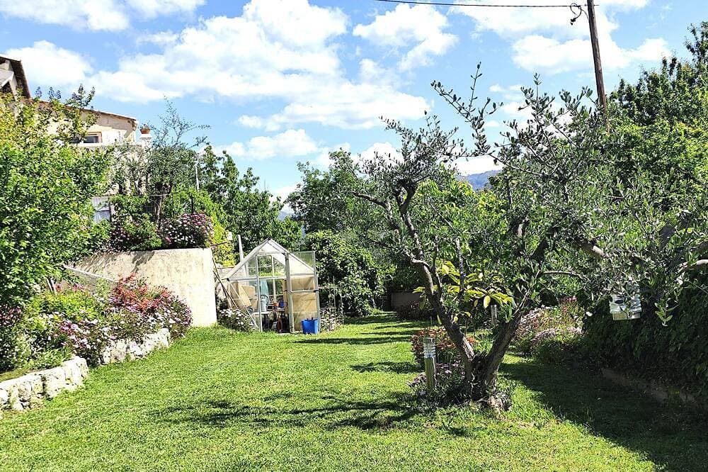 Foto 8 von 30: Villa mit ruhigem Pool 15 km von Nizza entfernt mit Terrasse, außergewöhnliche Aussicht