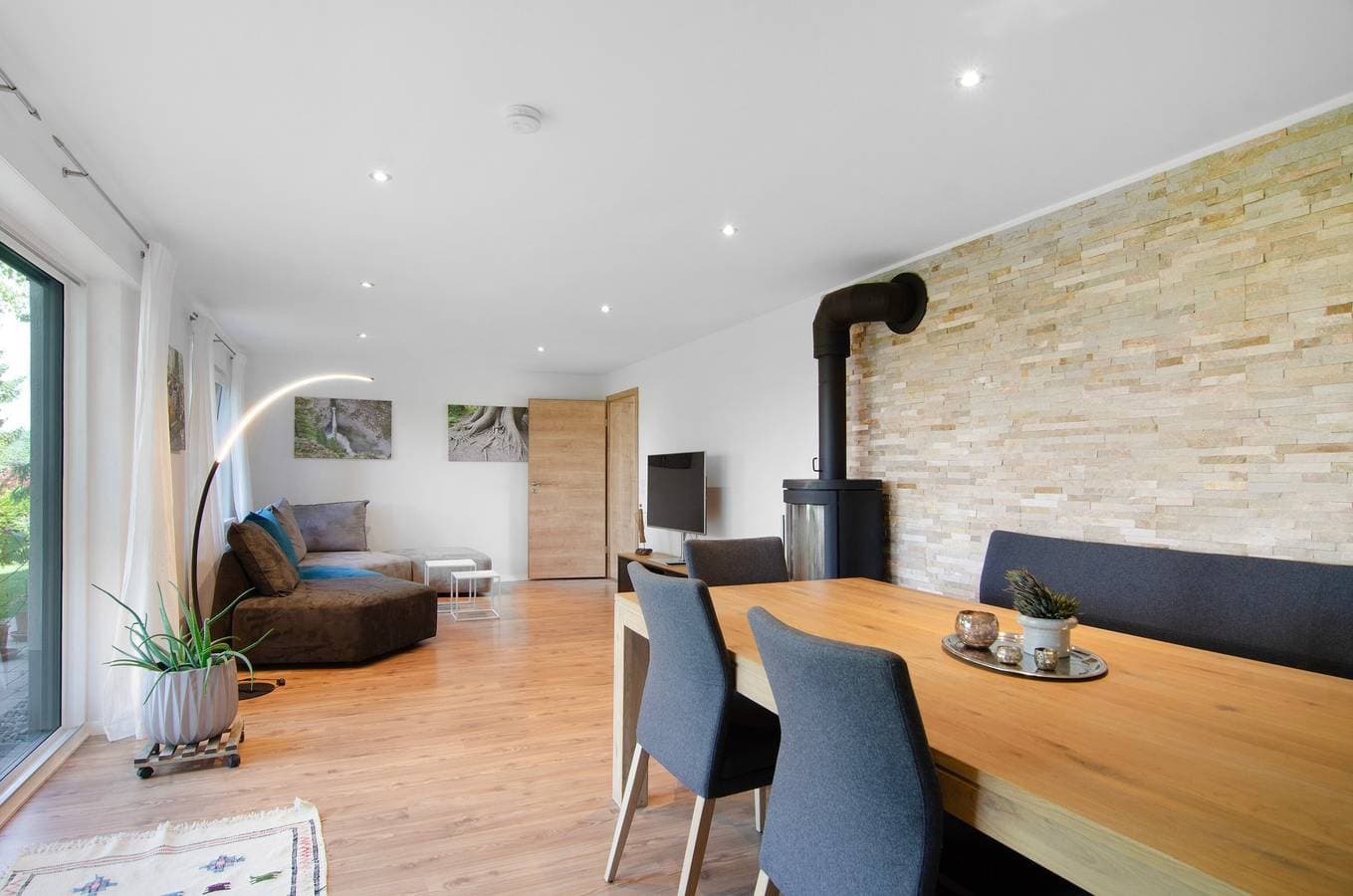 Foto 8 von 30: Ferienwohnung 'Fewo Fuchs' mit Privatterrasse, Gemeinschaftsgarten und WLAN