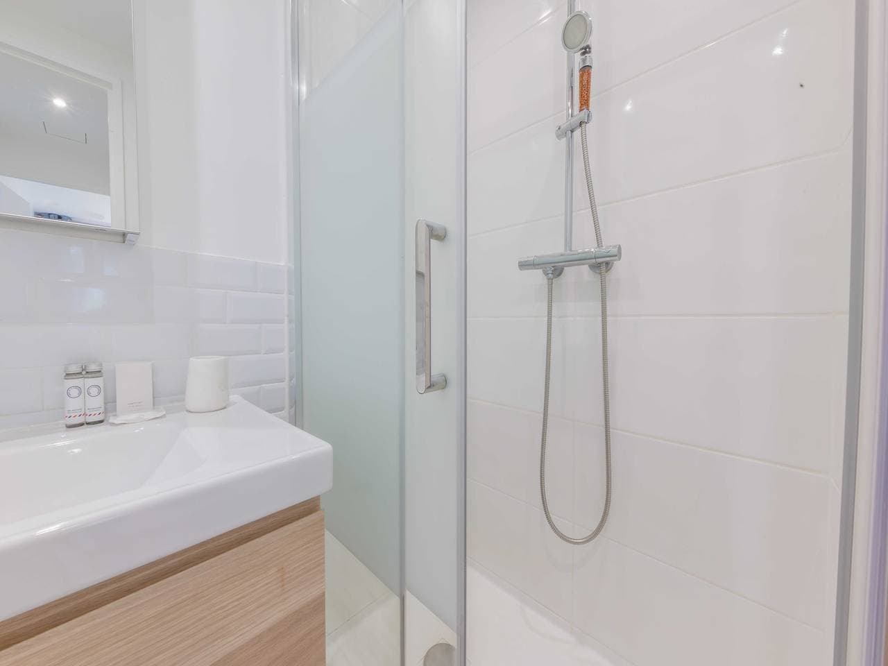Foto 11 von 12: Wundervolles Studio - 2P - Neuilly-sur-Seine