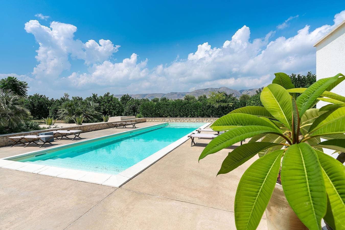 Foto 5 von 57: Villa für 12 Personen mit Garten
