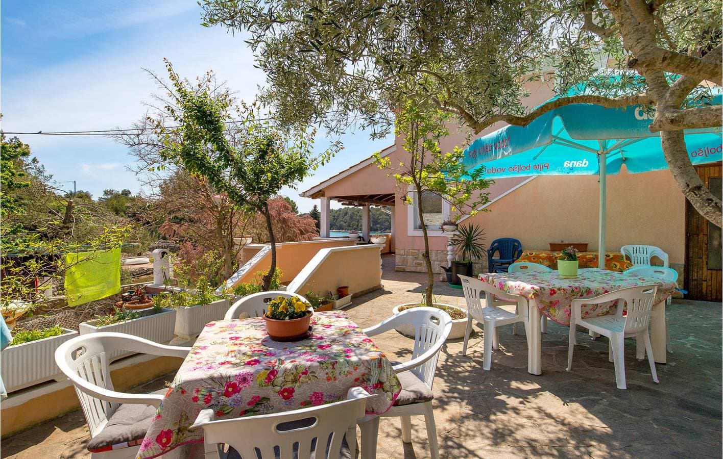 Foto 10 von 29: Gemütliche Ferienwohnung, 600 m vom Campingplatz Baldarin Beach entfernt, mit Terrasse und Parkplatz
