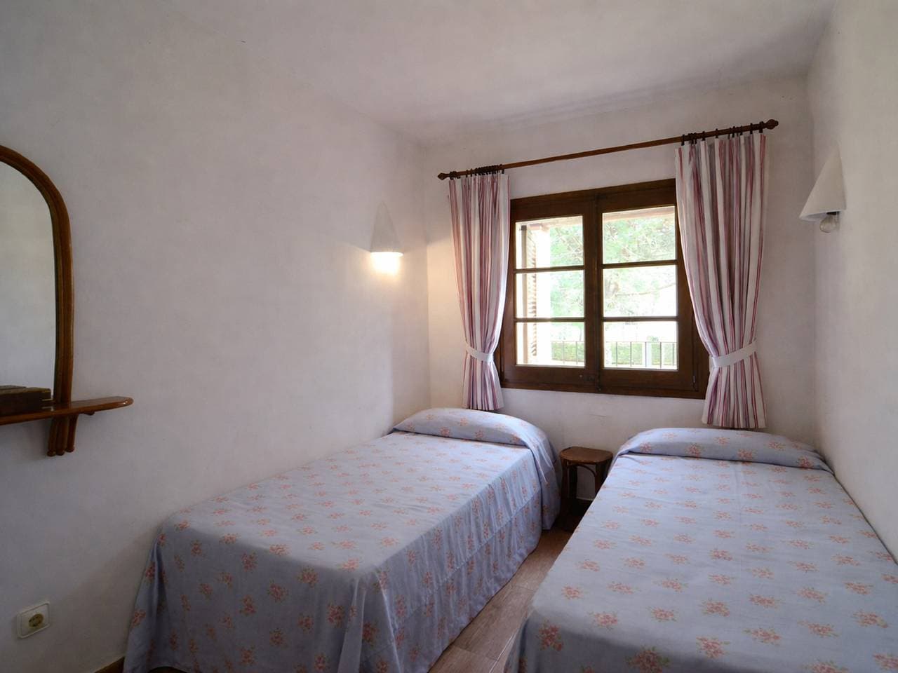 Foto 8 von 27: Ferienhaus in Pals mit Pool und Garten