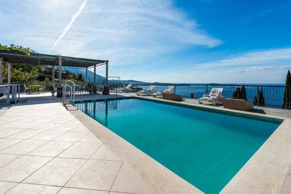 Apartments Klis - Studio-Apartment mit Terrasse - 2 (C) 1