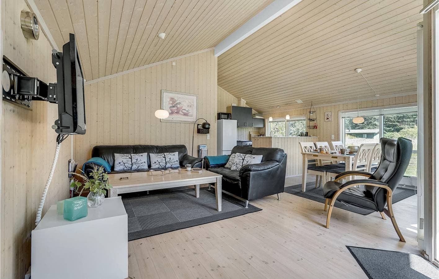 Foto 4 von 21: Ferienhaus für 8 Personen mit Whirlpool