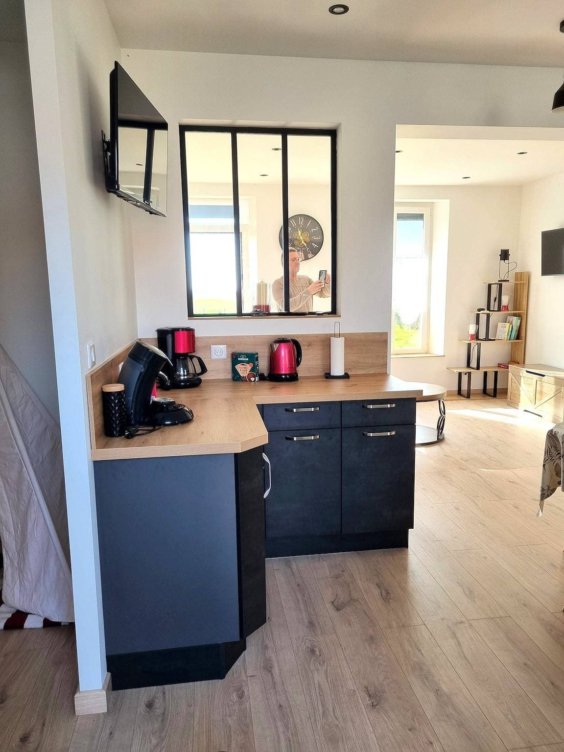 Foto 7 von 13: Freistehendes Landhaus 'Aux Hirondelles' mit privatem Garten, Terrasse und WLAN