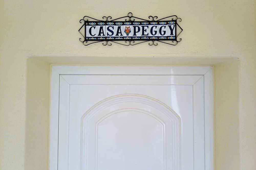 Foto 10 von 21: Casa Peggy - Gemeinschaftspool & Garten, nur 500m vom Strand