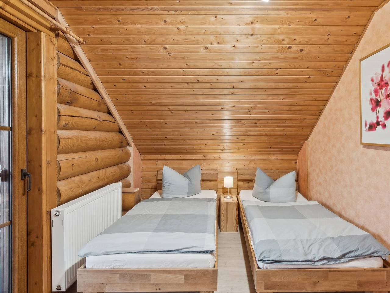 Foto 12 von 20: Gemütliches Holzstammhaus mit Garten im Harz