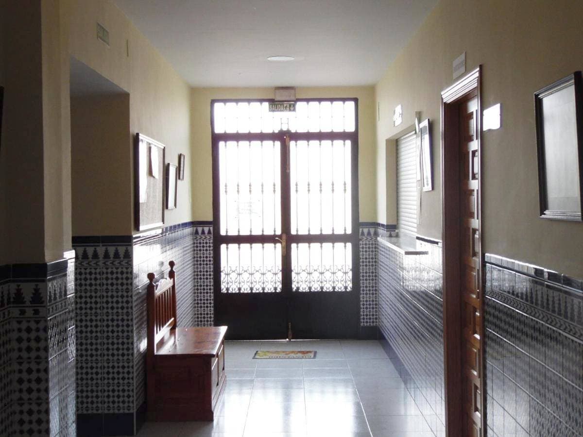 Foto 5 von 14: Twin Room with Private Bathroom