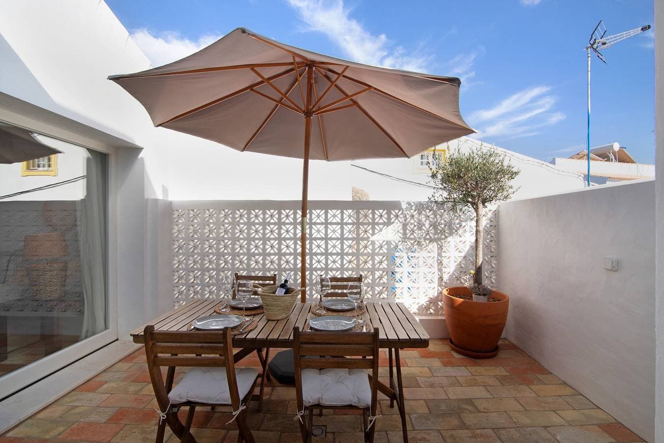 Foto 9 von 22: Casa De Benafim 1: Gemeinschaftspool, Privatterrasse und WLAN
