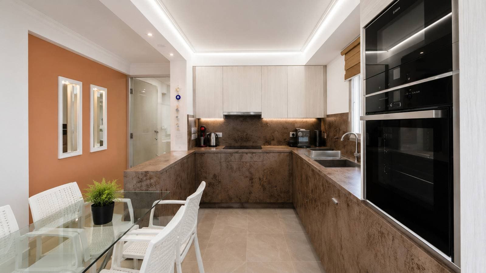 Foto 7 von 22: Trident Luxury Beach Apt