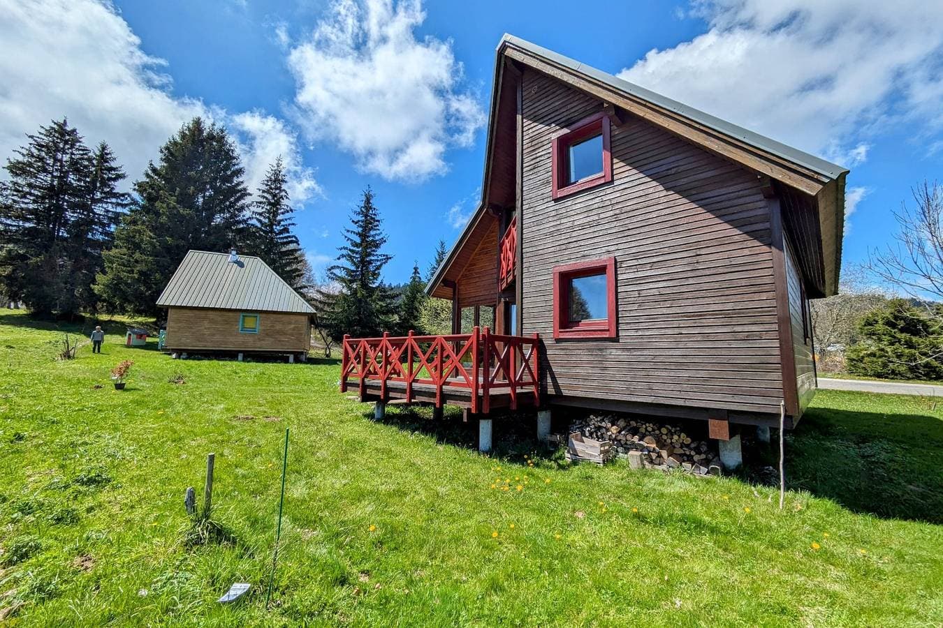 Foto 9 von 33: Chalet für 6 Personen mit Pool