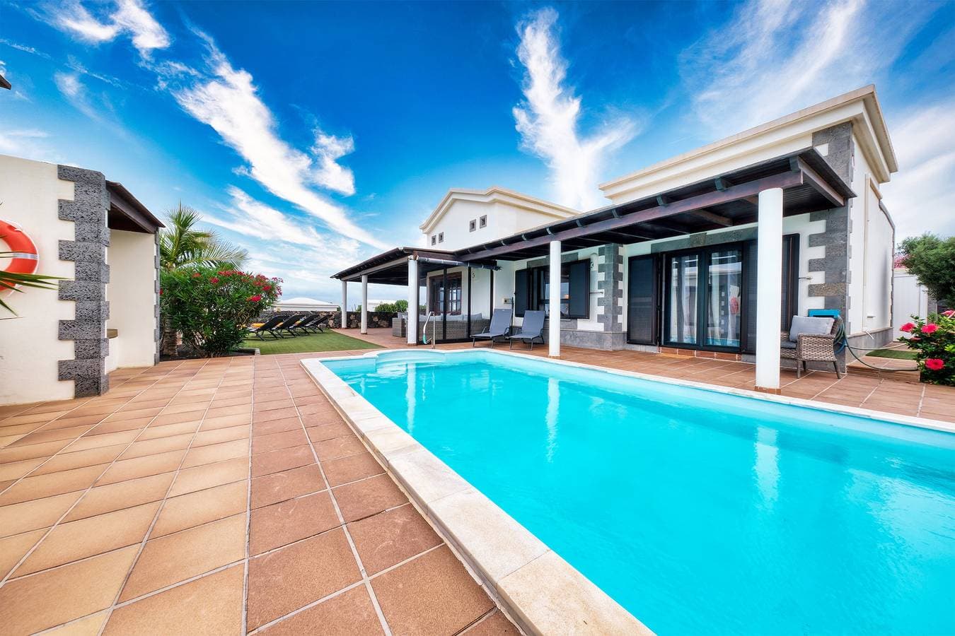 Villa - Endless Summer 1
