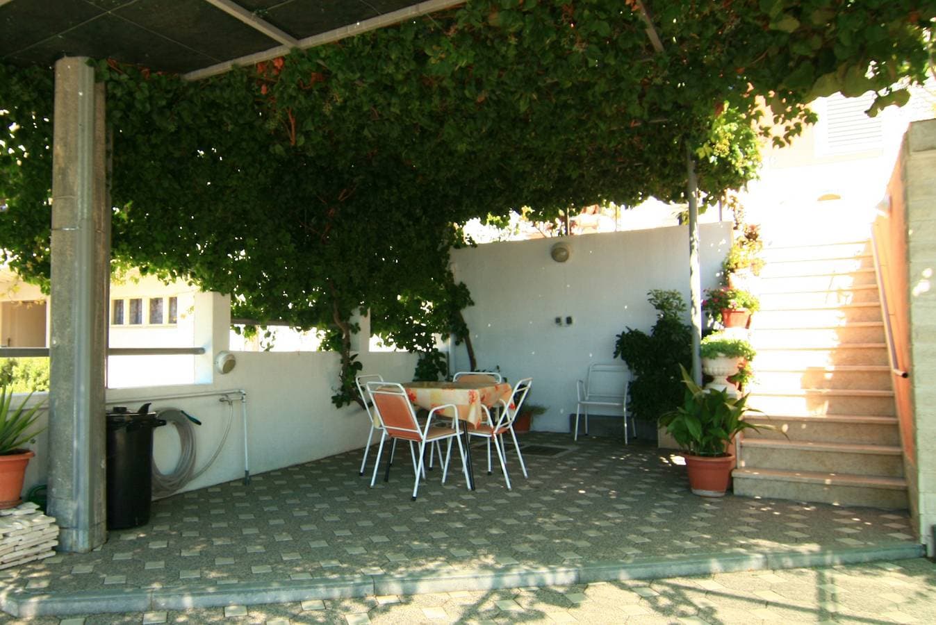 Foto 8 von 29: 1-Zimmer-Ferienwohnung am Strand Duce, Omis A-5275-a