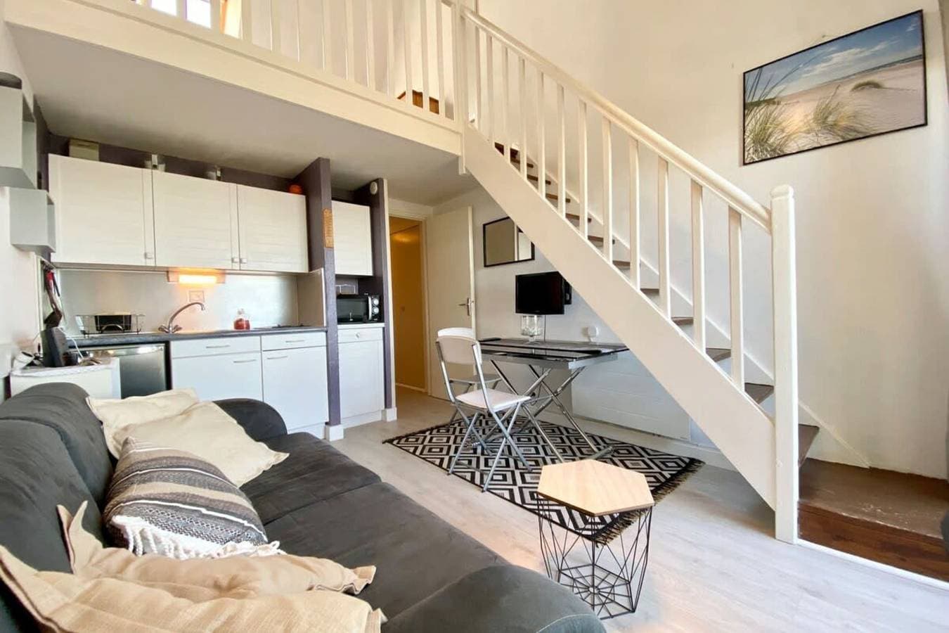 Foto 12 von 28: Ferienwohnung für 4 Personen mit Terrasse