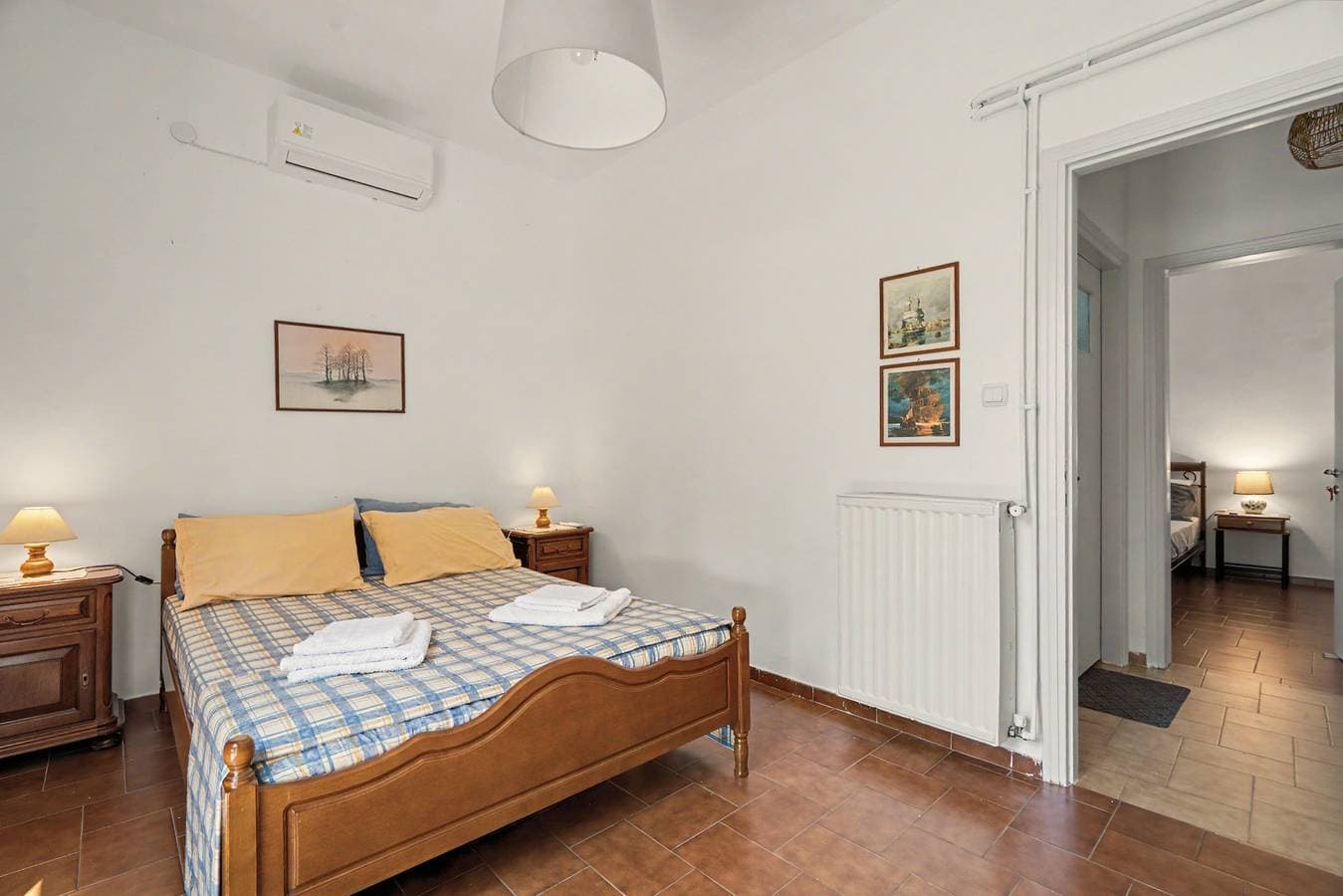 Foto 13 von 27: Ferienhaus 'Nafpaktos The Home' mit Meerblick, privater Terrasse & Klimaanlage