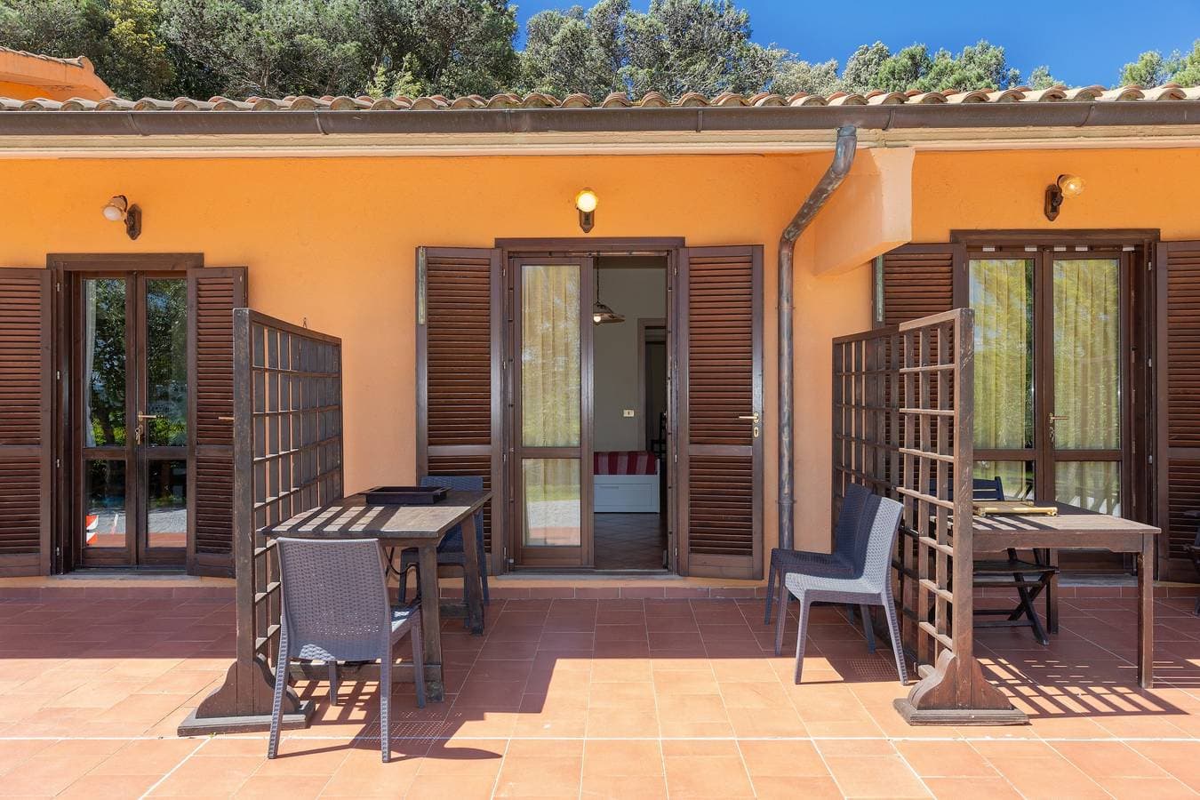 Foto 2 von 47: Apartment 'Viola' im Erdgeschoss mit Gemeinschaftspool und privatem Außenbereich